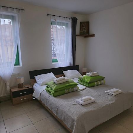 Chill'Inn Szentendre Ngoại thất bức ảnh