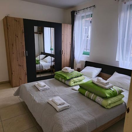 Chill'Inn Szentendre Ngoại thất bức ảnh