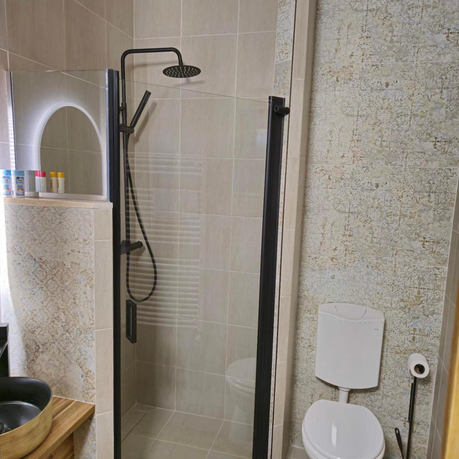 Chill'Inn Szentendre Ngoại thất bức ảnh